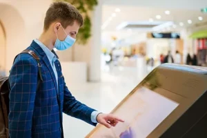 Check-In & Check-Out